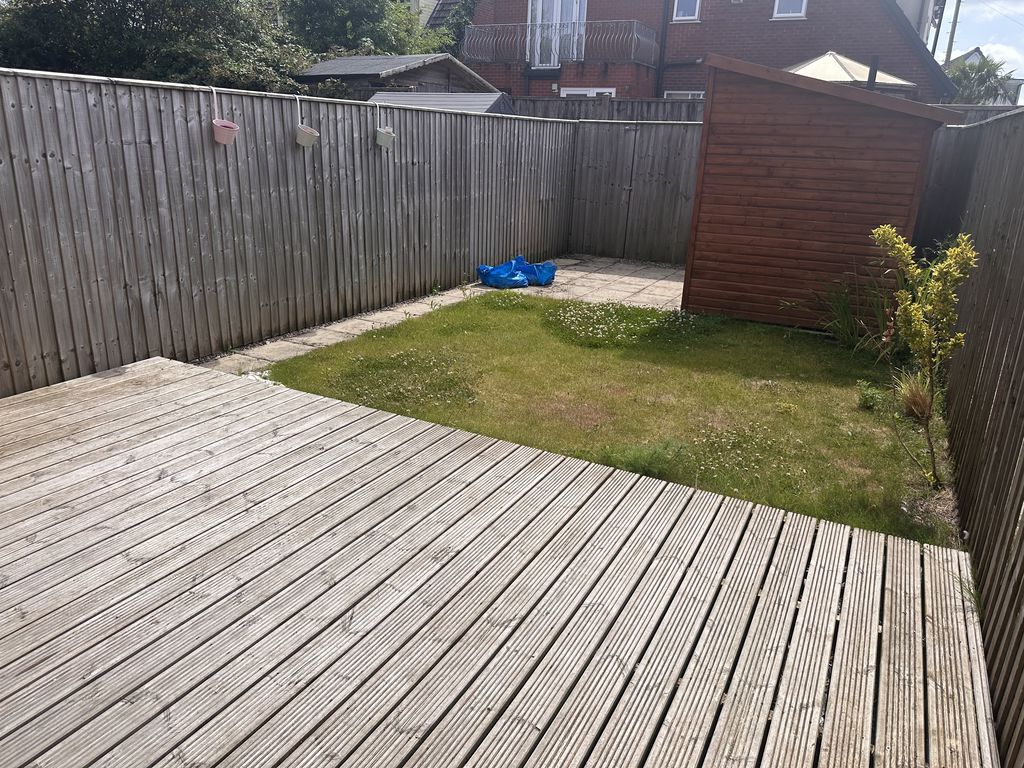 Wood Lane Heskin